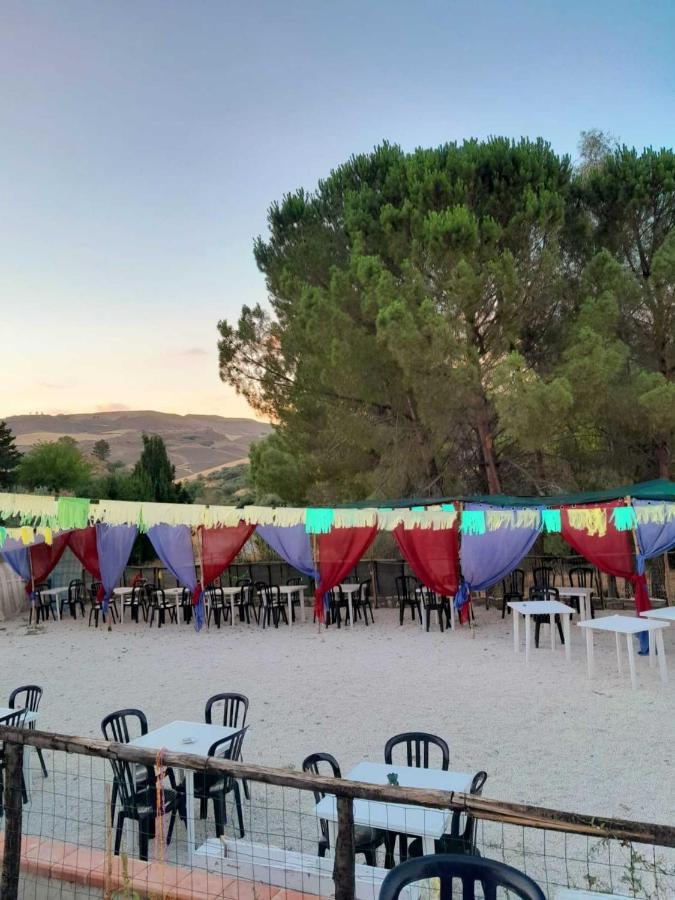 Villarosa Villa Parco Morello Piano Terra المظهر الخارجي الصورة