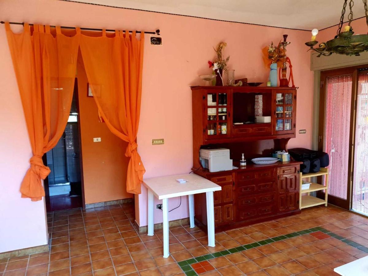 Villarosa Villa Parco Morello Piano Terra المظهر الخارجي الصورة